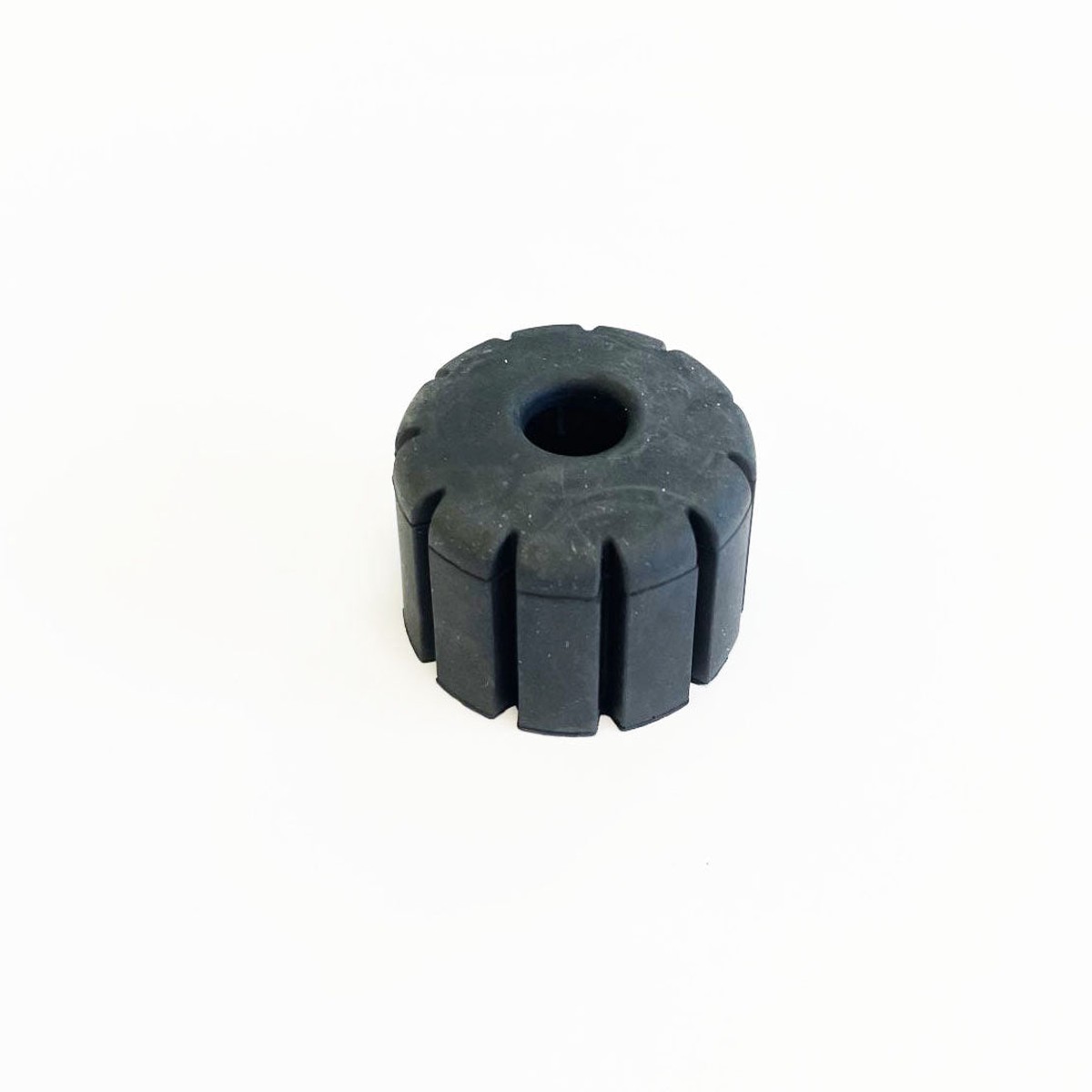 98-01 VT750CD2 / 01-07 VT750DC / 10-13 VT750RS Fuel Tank Cushion ~ Honda OEM 17611-286-000